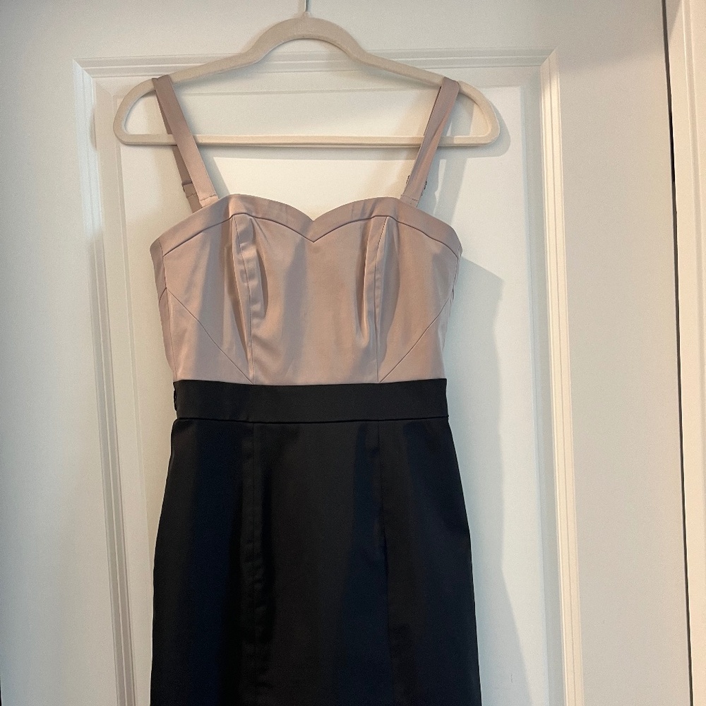 H&M taupe & black strapless dress with removable straps